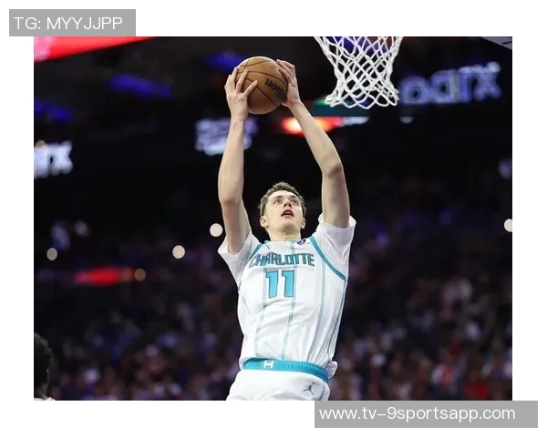 卡尔克布伦纳半场完美表现6中6轻松砍下13分4板1断1帽0失误