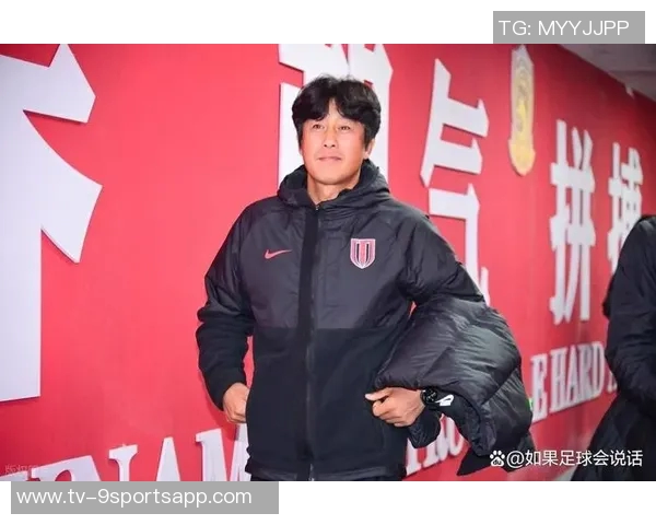 蓉城足球面临体系重建新教练如何应对三中卫挑战