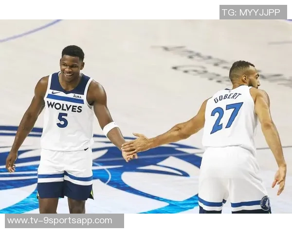 米切尔助力骑士客场击败公牛兰德尔引领森林狼战胜灰熊